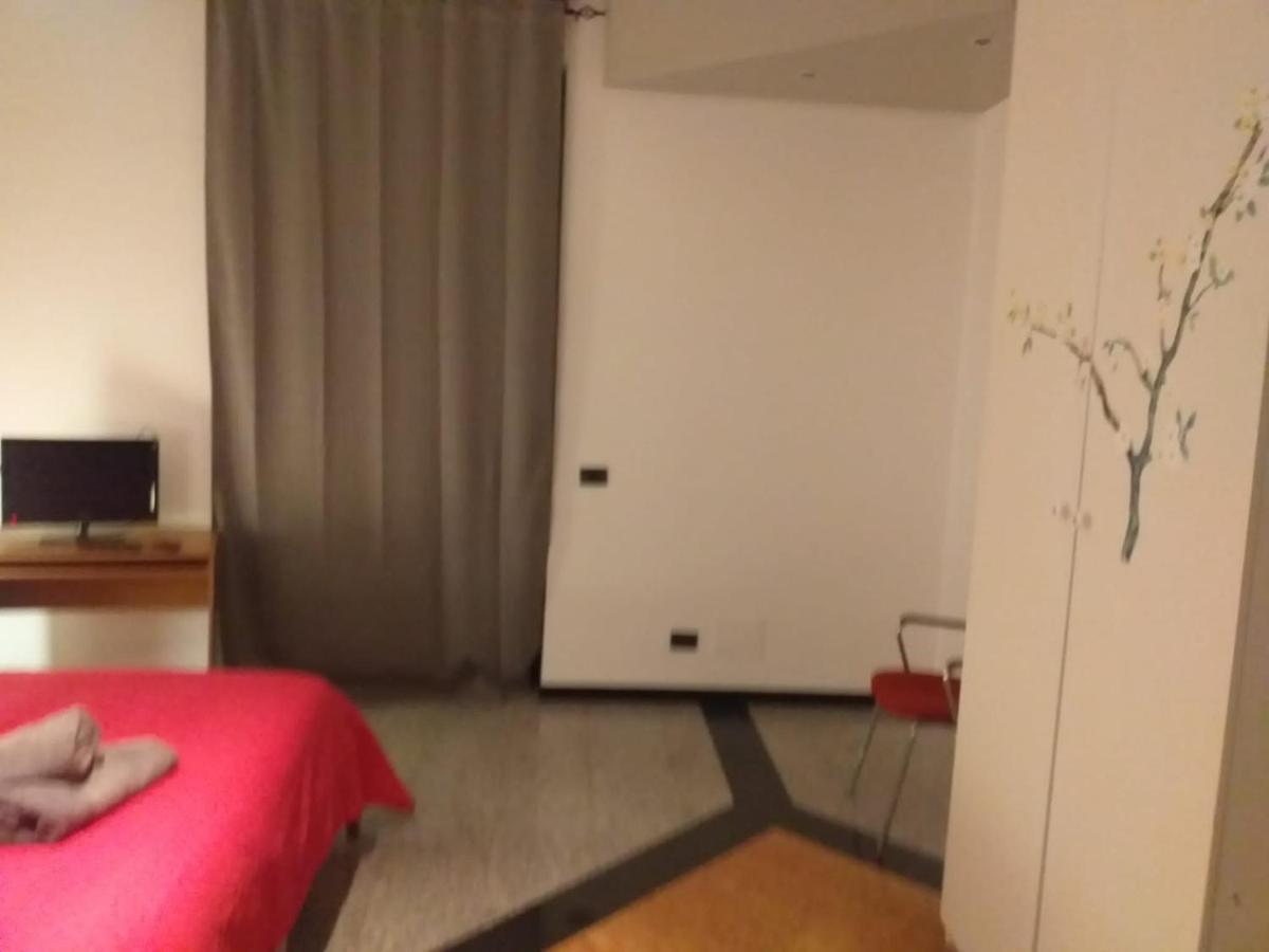 Bari Rooms On The Sea Exterior photo