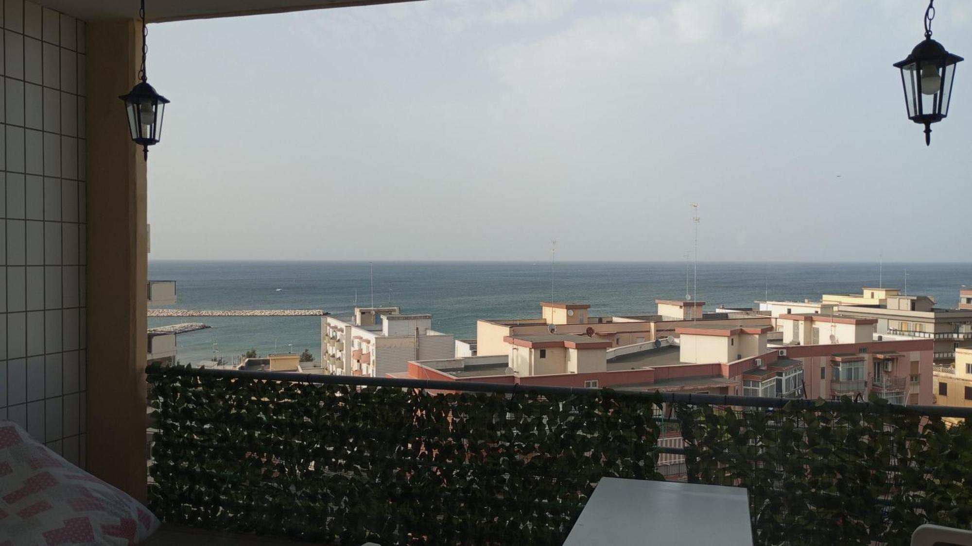 Bari Rooms On The Sea Exterior photo